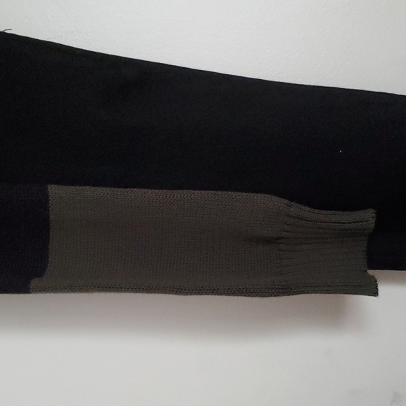 *NWT* Hot Topic's Black and Green Colorblock Bolero - Picture 10 of 16